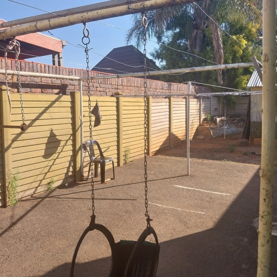 7 Bedroom Property for Sale in Carters Glen Northern Cape